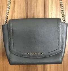 【美品】FURLA ニューデイジー　チェーンショルダーバッグ