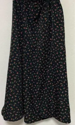 GU 小花柄　ロングスカート　Mサイズ