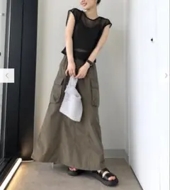 GU カーゴマキシスカート　オリーブ