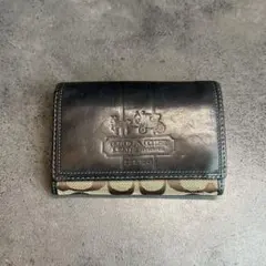 COACH レザー　馬車ロゴ　シグネチャー 二つ折り財布　コンパクトウォレット