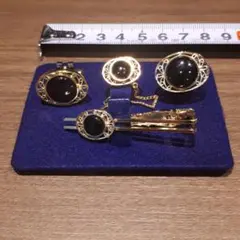 新品未使用　ネクタイピンセット　ネイビー