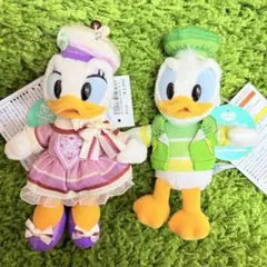 ディズニー　ドナルド　デイジー　パルパルーザ　ぬいぐるみバッジ