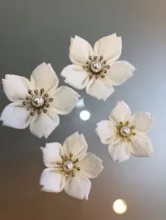 つまみ細工　桜　花　パーツ　白　4個セット