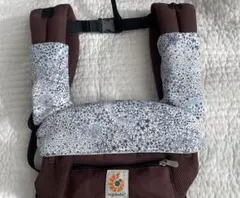 エルゴ　抱っこひもカバー 星×動物柄　リバーシブル♬