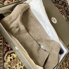 ベージュ スエード ロングブーツ 中ヒール