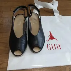 fitfit 黒 オープントゥ サンダル