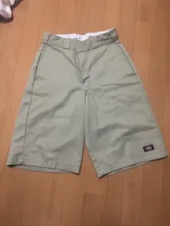 Dickies ルーズフィットベージュハーフパンツ30インチ