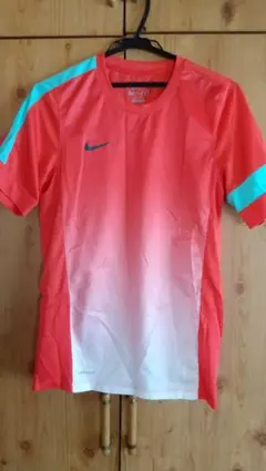 NIKE DRI-FIT Tシャツ オレンジ Sサイズのサムネイル