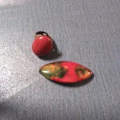 昭和レトロ 赤色 ストーン リングとペンダント