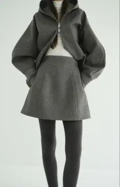 CLANE ミニスカート　新品未使用品　タグ付き xsサイズ　ベージュ【完売品】 CLANE（クラネ）の「LOW WAIST MINISKIRT（スカート）」 - WEAR