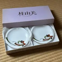 桂由美 リボンデザイン小皿　2枚セットのサムネイル
