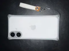 GILD designソリッドバンパー for iPhone 16 (シルバー)