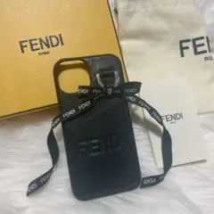【正規品】FENDI ブルーファー イニシャル文字 スマホケース iPhone8 2026年最新】Fendi iPhone用ケースの人気アイテム - メルカリ