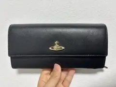 Vivienne Westwood 長財布 ブラック ゴールドオーブ - メルカリ