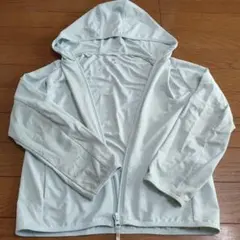 ユニクロ エアリズムUVカットメッシュパーカー　130 水色