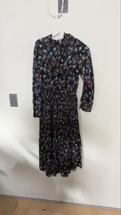 vis 花柄長袖ワンピース サイズF