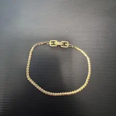 GIVENCHY ゴールドカラー ブレスレット