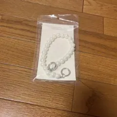 ホワイトパール風スマホストラップ