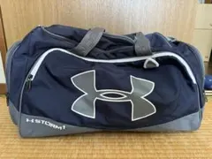 アンダーアーマー　under armour ダッフルバッグのサムネイル