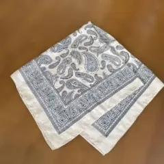 レプシム購入　アイボリー ネイビー ペイズリー スカーフ