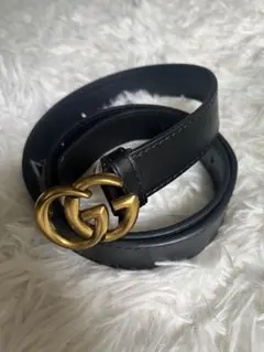 Gucci ブラックレザー ダブルGロゴ ベルト