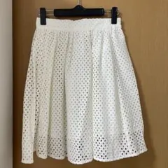 earth レーススカート