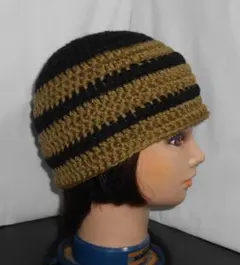 ℳ・ハマナカ・黒／茶・ラインクラッシャーハット・男女兼用・ハンドメイド手編み