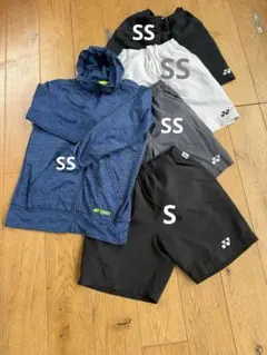 YONEXパーカーSS1枚とハーフパンツ4枚セット＋おまけ