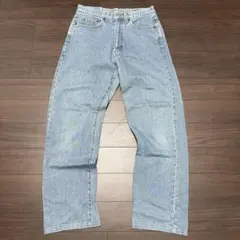 Item thumbnail for item 8d7f97ba-8db1-4983-860c-59278ab95836