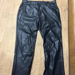 ZARA ブラックパンツ