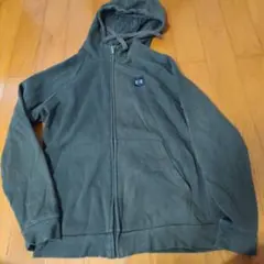 Under Armour オリーブグリーン パーカー MD