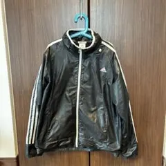 adidas ブラック ウィンドブレーカー