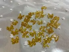 ネイルパーツ☆デコパーツ蝶々50個 ゴールド 50個 ハンドメイド