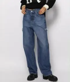 FOREVER 21 ストレートデニムパンツ デニム ダメージデニム Sサイズ