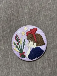 スタジオジブリ 魔女の宅急便　キキ　刺繍缶バッジ