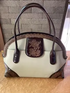 ケルト&コブラ レザーボストンバッグ キルティングデザイン - メルカリ