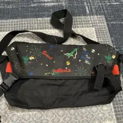 adidas アディダス ブラジル柄 メッセンジャーバッグ