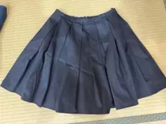RED VALENTINO ブラック フレアスカート　2枚のサムネイル