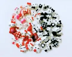 ネイルパーツ　ハローキティ　レッド　ブラック　デコパーツ