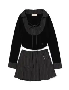 andmary robin girls set up グレー　トップスのみ