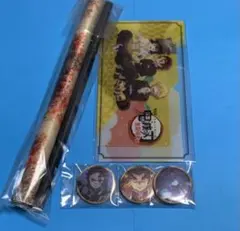 劇場版 鬼滅の刃 無限列車編 ✨ 購入特典 タペストリー 缶バッジ マルチケース