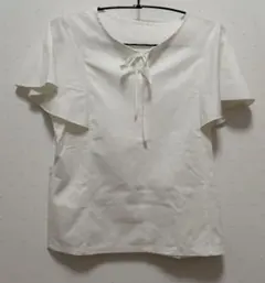 レナウン　新品ホワイト リボンネックTシャツ 半袖ブラウスのサムネイル