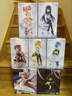 鹿目まどか　美樹さやか　巴マミ　佐倉杏子　暁美ほむら　魔法少女まどか☆マギカ