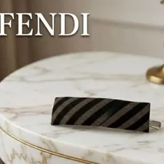 極美品 FENDI フェンディ バレッタ 髪留め ストライプ ヘアアクセサリーのサムネイル