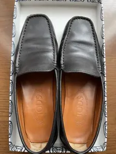 TOD'S トッズ ドライビングシューズブラック 36 1/2のサムネイル