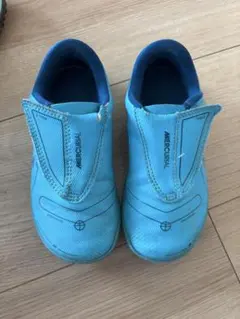 NIKE Mercurial キッズ スニーカー 水色　子ども　サッカー