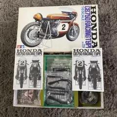 田宮ホンダCB750RACINGTYPE1:6スケールのサムネイル