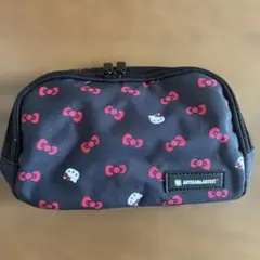 ARTISAN&ARTIST ハローキティ ポーチのサムネイル