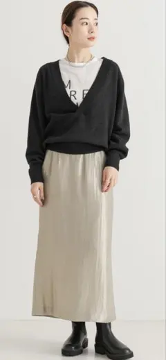 【美品】アーバンリサーチ☆シャイニースカート☆