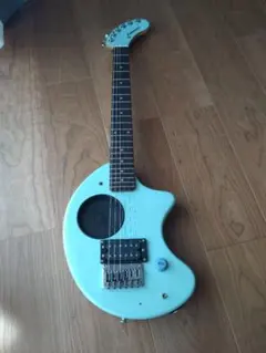 FERNANDES ZO-3 エレキギター　ライトブルーのサムネイル